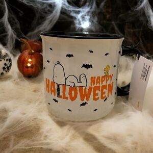 Peanuts Snoopy Happy Halloween 21 oz Black & White Mug Halloween NWT!